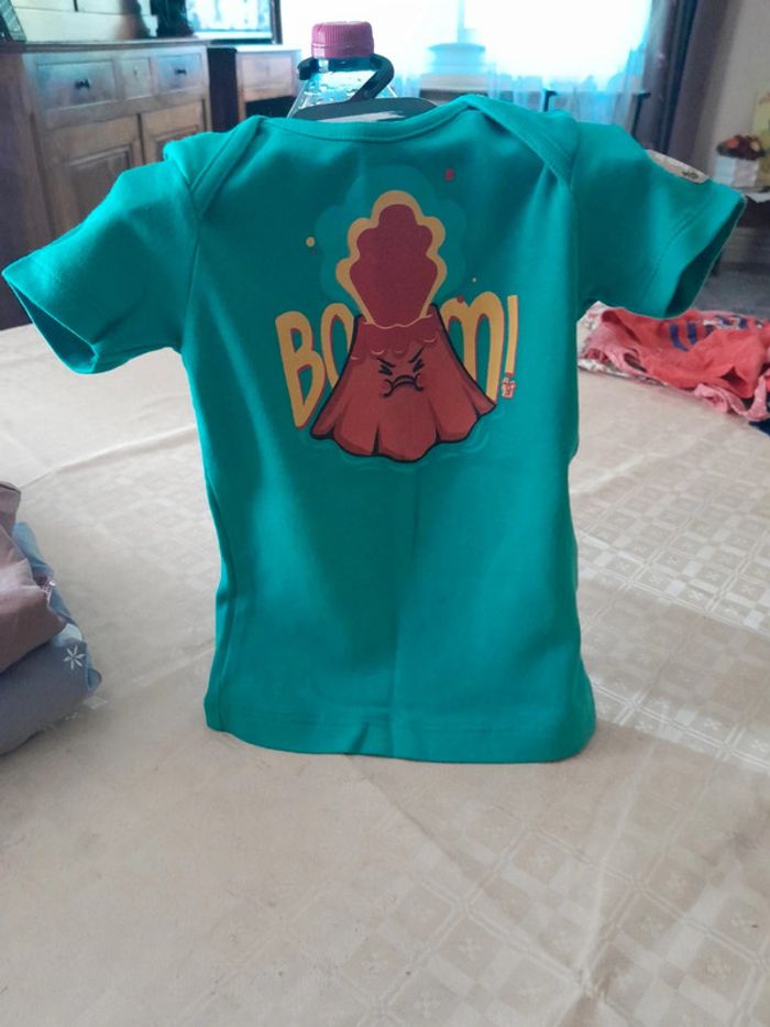 Teeshirt boom - photo numéro 2
