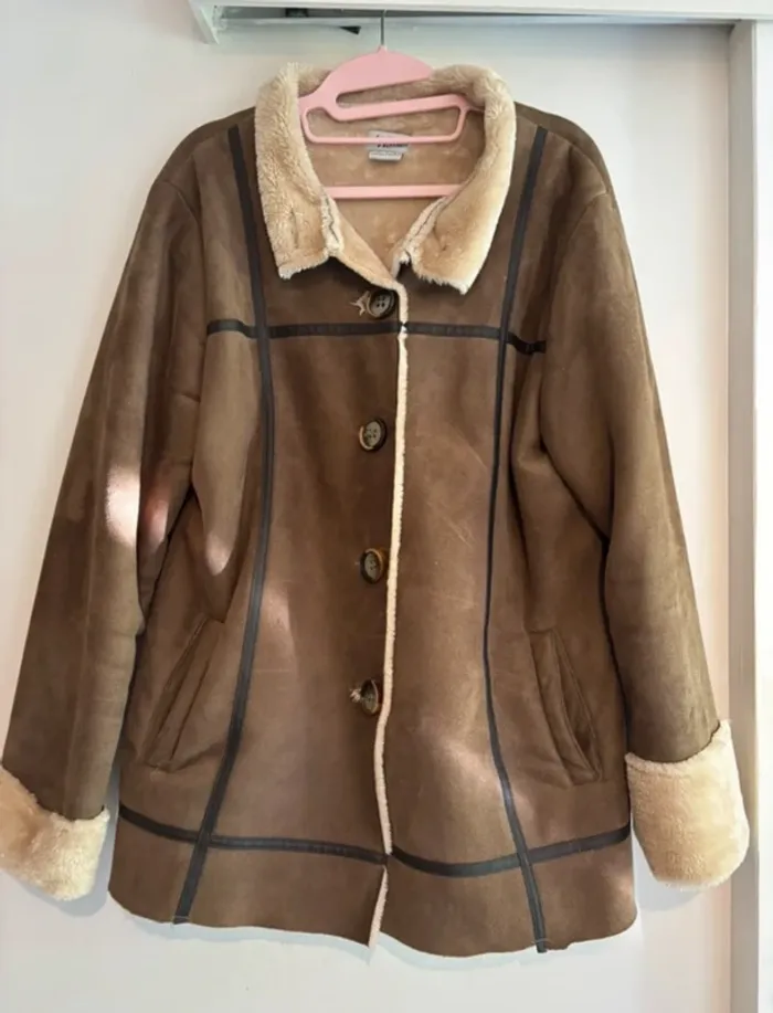 Manteau camel fourré style peau lainée – Taille L (42/44) - photo numéro 2