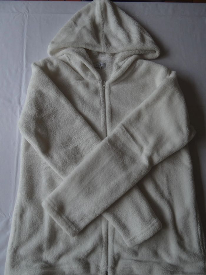 gros gilet blanc XL - photo numéro 3