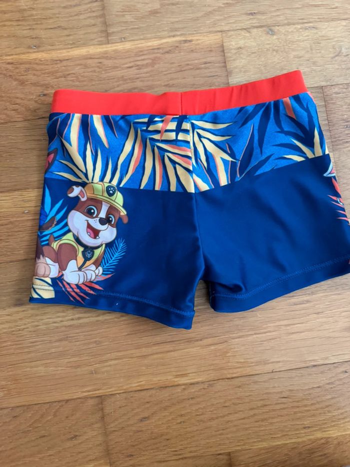 Boxer de bain 4 ans - photo numéro 4