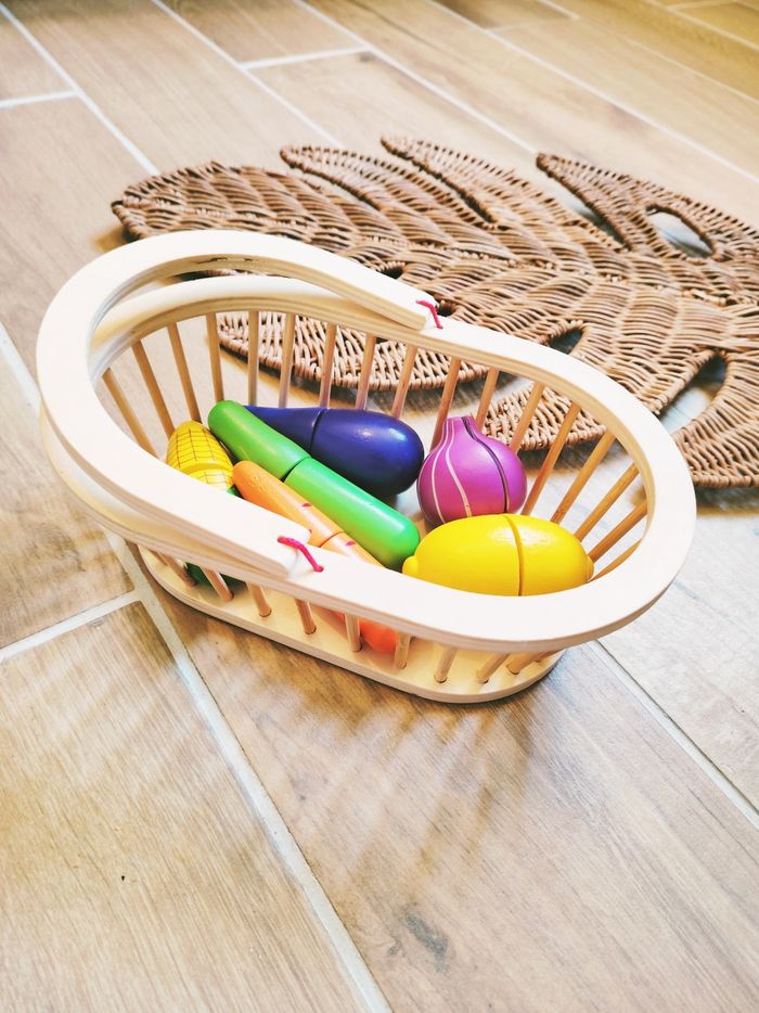 🥕Dinette corbeille/panier avec légumes en bois à scratch marque New classic toys - photo numéro 3