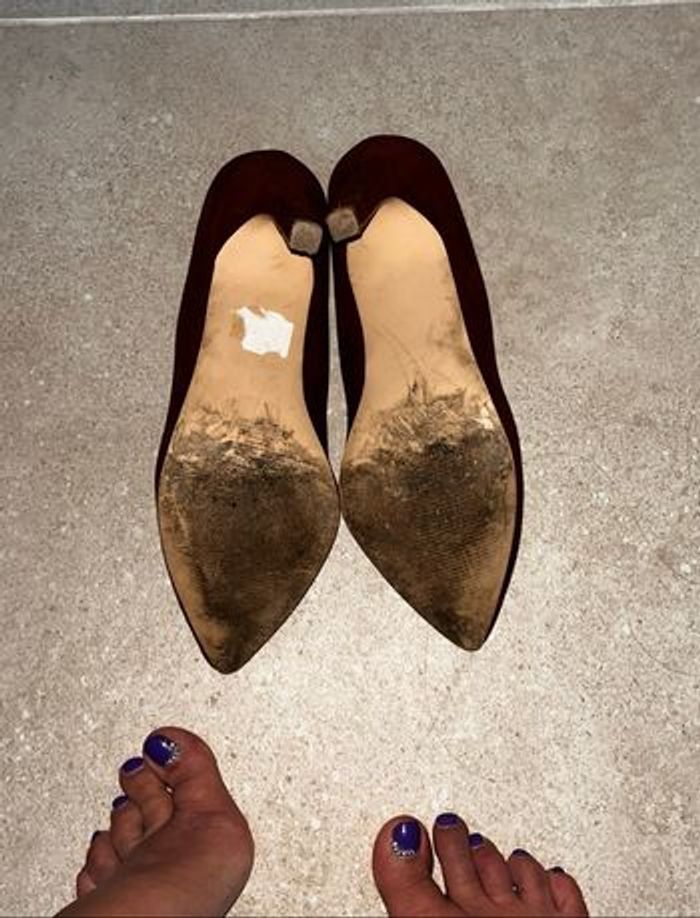 Escarpin daim bordeaux - 38 - bon état. - photo numéro 6