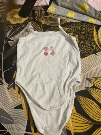 Body 6 mois 68 cm
