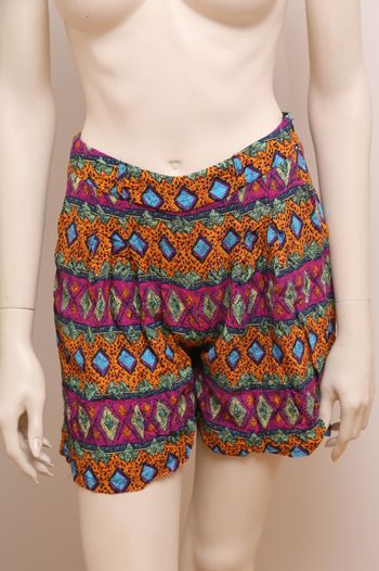 Short à motifs