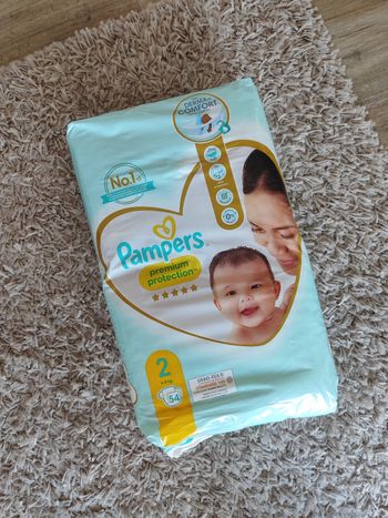 Couches Pampers  premium protection 2