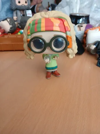 Pop professeur sybille trelawnay