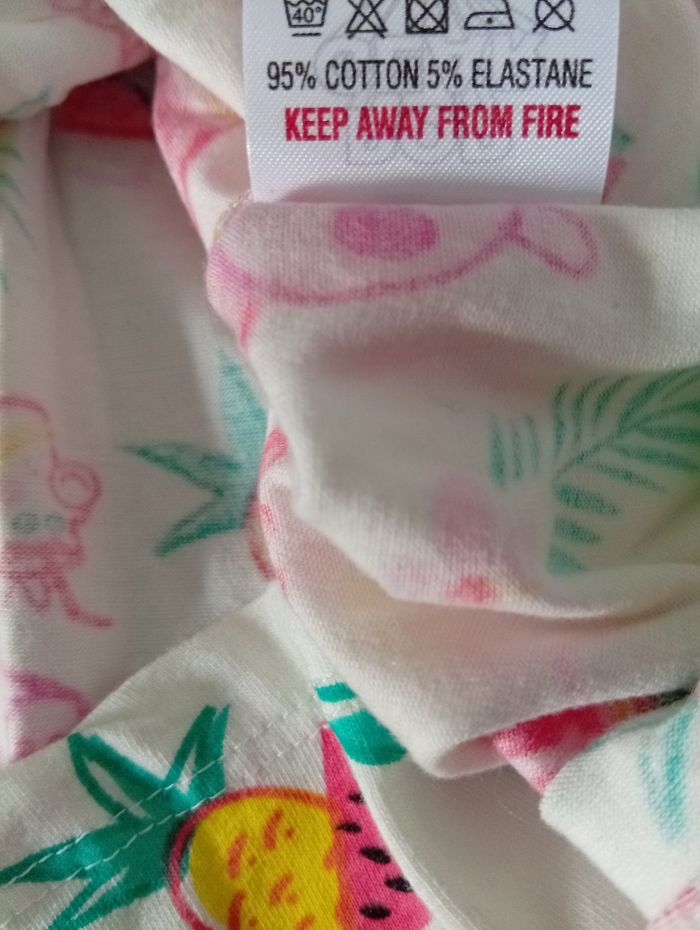 Jolie robe Peppa Pig dû 12/18 mois - photo numéro 6