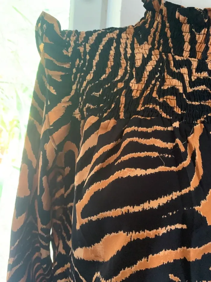 Blouse Unika paris effet tigre manches longues taille M-L - photo numéro 6