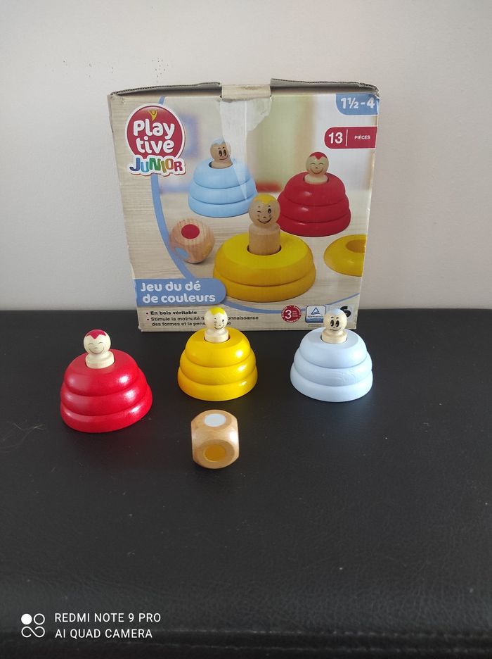 Jeu dé des couleurs bois