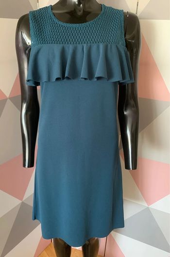 Robe bleue dentelles Taille M