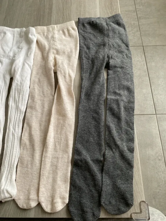 Lot de 5 paires de collants primark 24/36 mois - photo numéro 2