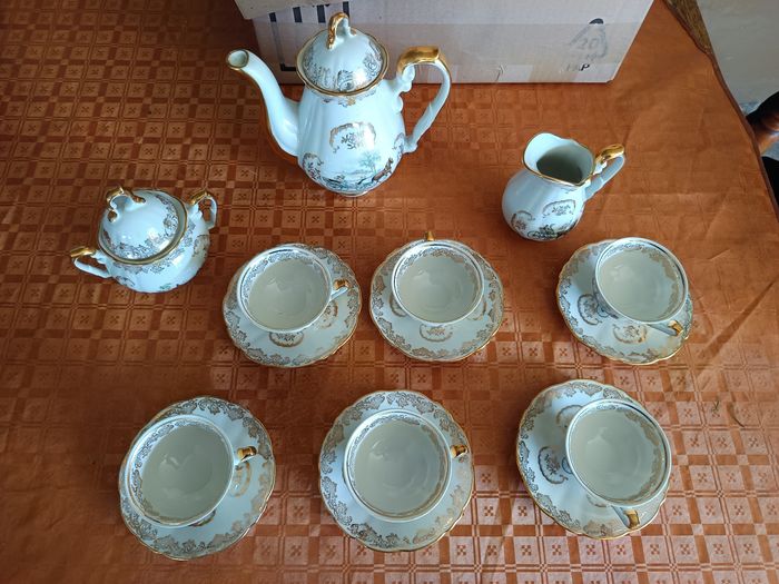 Service porcelaine moka