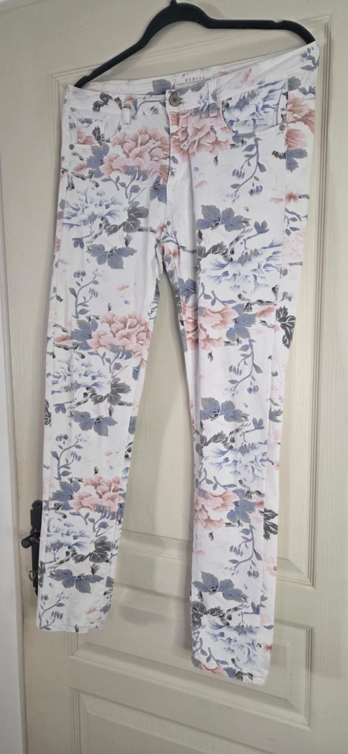 REDIAL PARIS DENIM – JEAN FLEURI BLANC – T38 – EXCELLENT ÉTAT - photo numéro 6