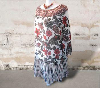 Tunique longue imprimée fleurie légère , fluide et évasée Trend à Porter grand 40