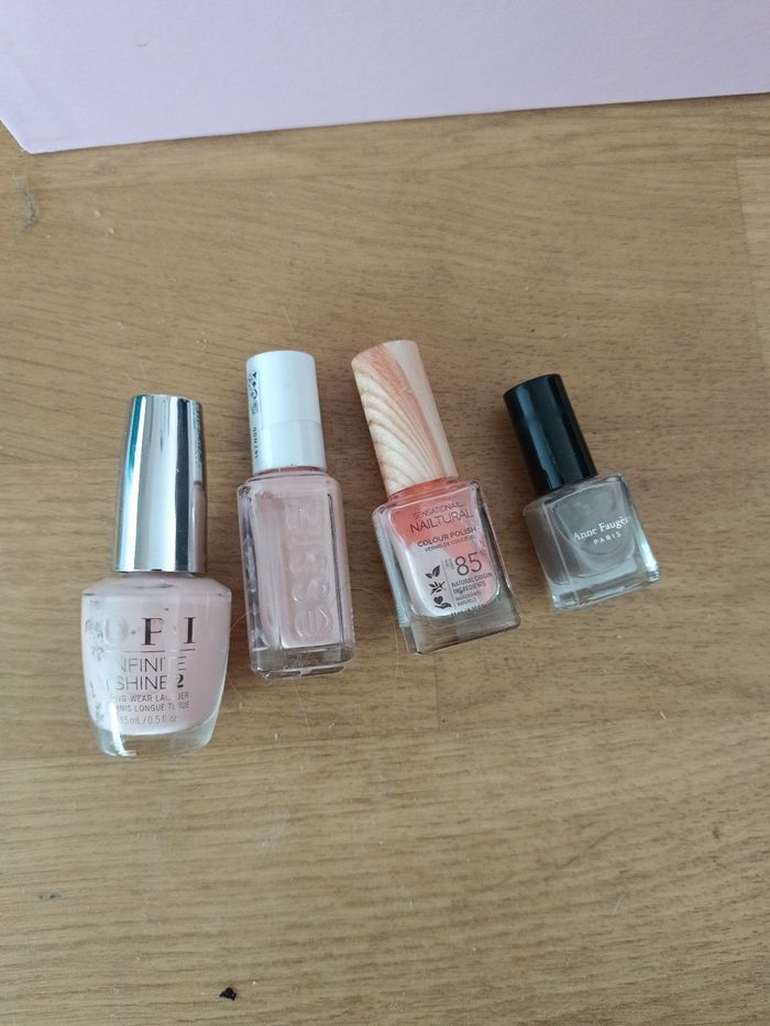 Vêtements femmes et ado fille - photo numéro 7