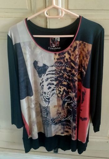 Tunique robe tigre femme/ taille 42/ tres bon état .