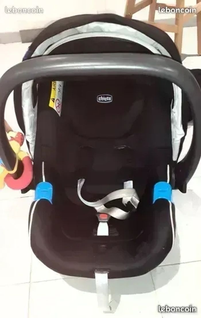 Poussette chicco - photo numéro 2