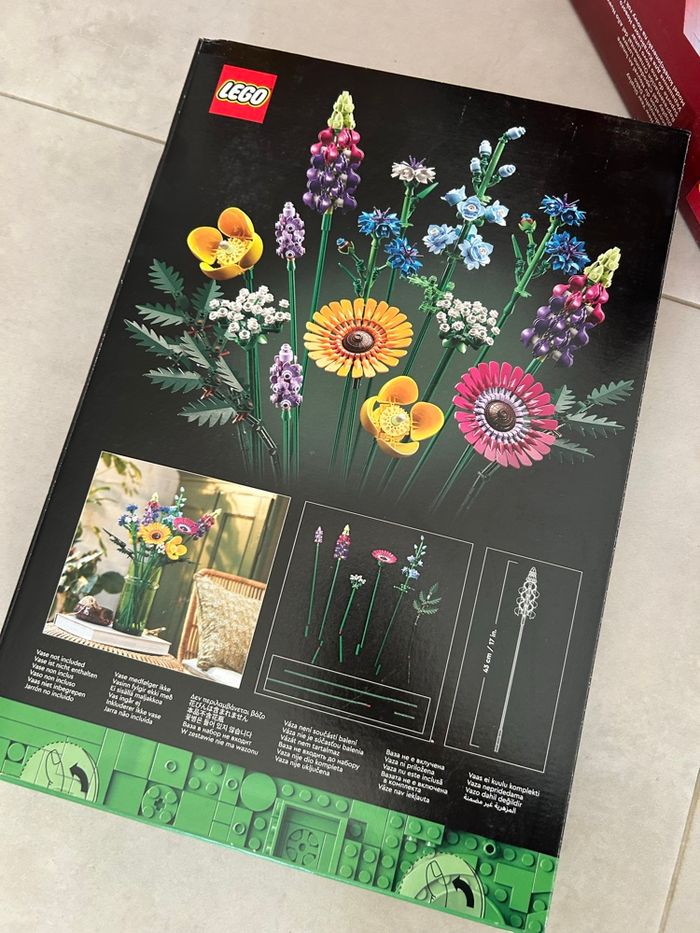 Lego 10313 bouquet de fleurs - photo numéro 2