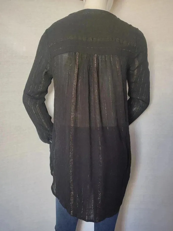 Blouse noire - photo numéro 6