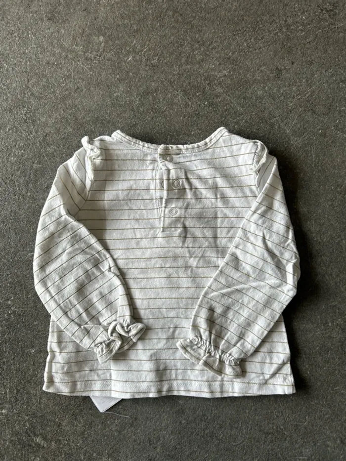 Ensemble salopette + 3 tee-shirt ML fille 9 mois - photo numéro 9