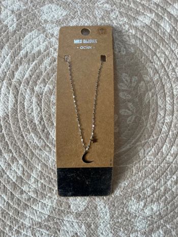 Collier Lune Adopt
