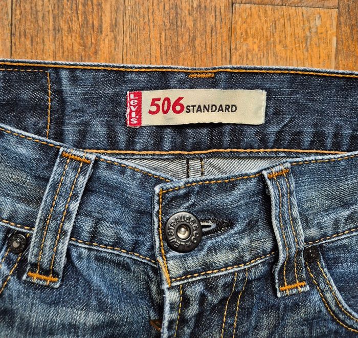 Jean Levi's 506 bleu Coupe droite W31 L34 taille 40 - photo numéro 3