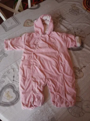 Combinaison velours 9 mois