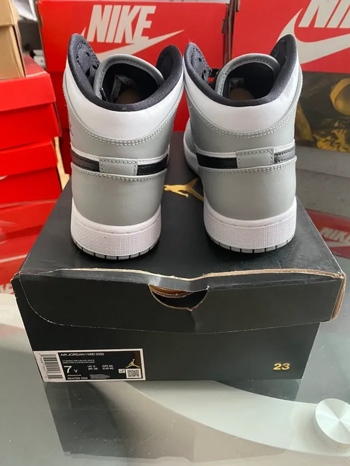 Jordan 1 mid smoke grey 2020 - photo numéro 7