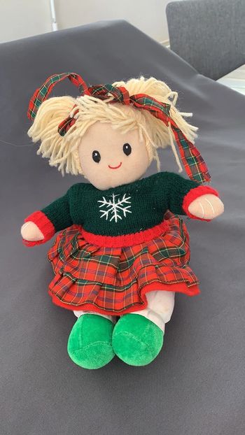 Poupée boîte à musique ficelle à  tirer