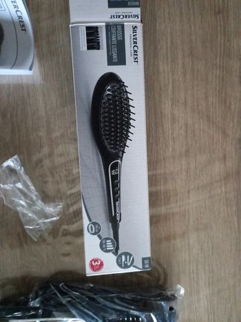 Brosse coiffante lissante