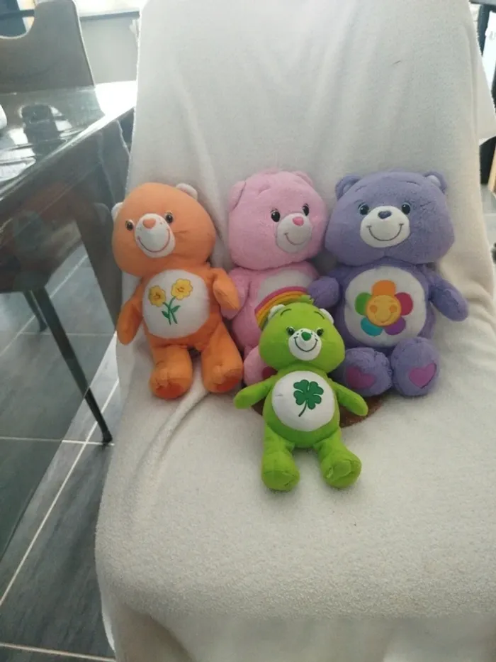 Lot de peluches Bisounours Care Bears