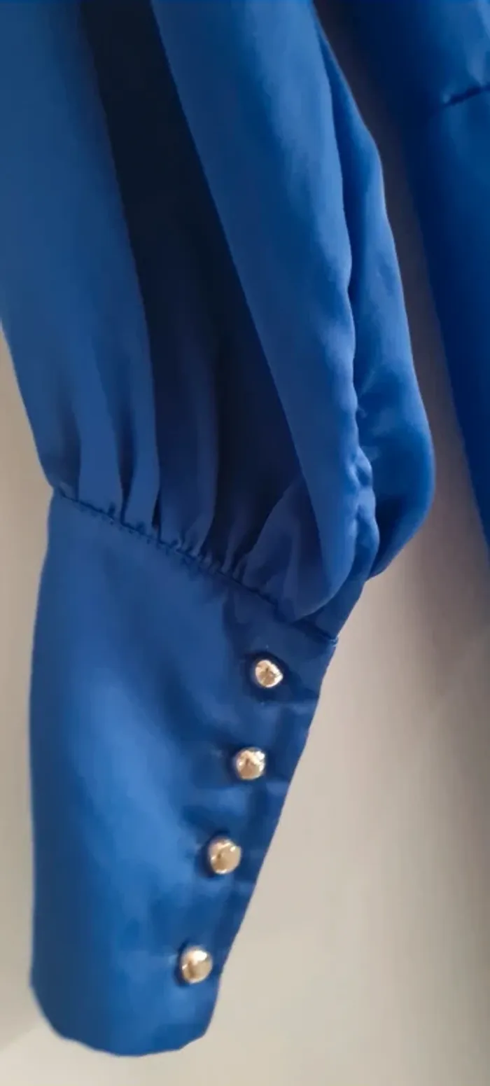 Robe en satin - photo numéro 4