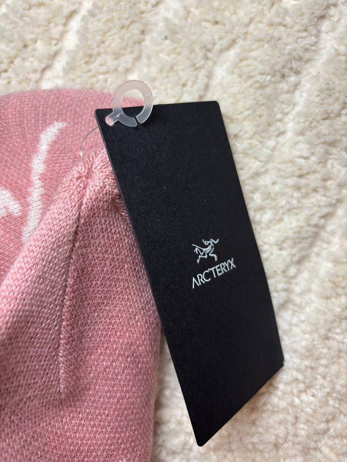 Bonnet Arc’teryx Bird Head Bliss / Arctic Silk Rose - photo numéro 5