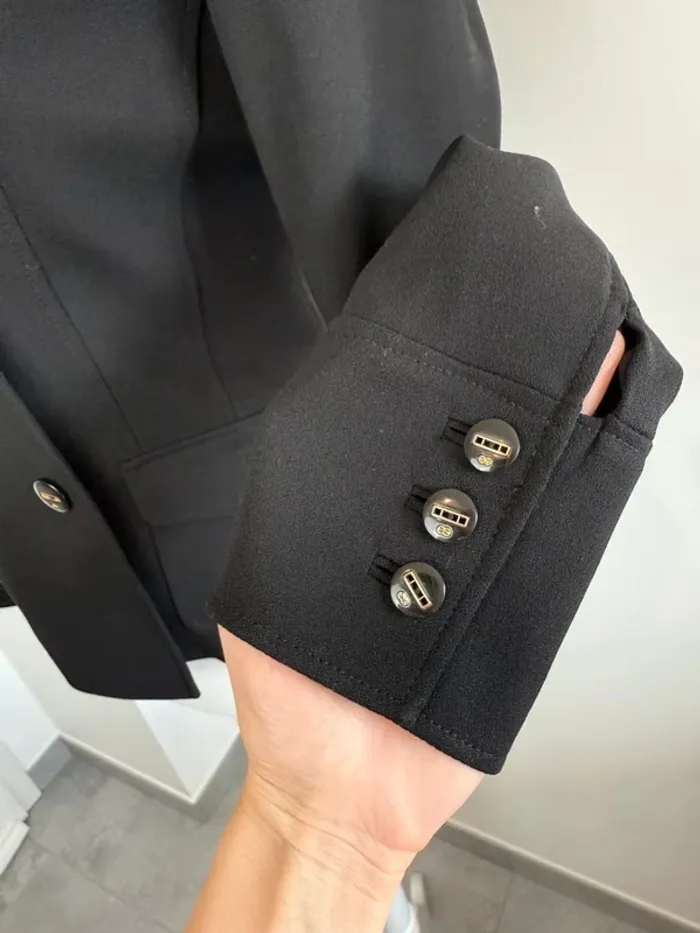 Magnifique veste Blazer Escada en laine femme noir taille 34 comme neuf - photo numéro 5