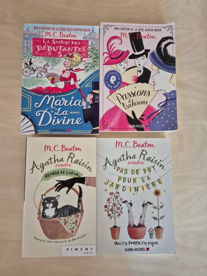 Lot 4 livres cosy mystery