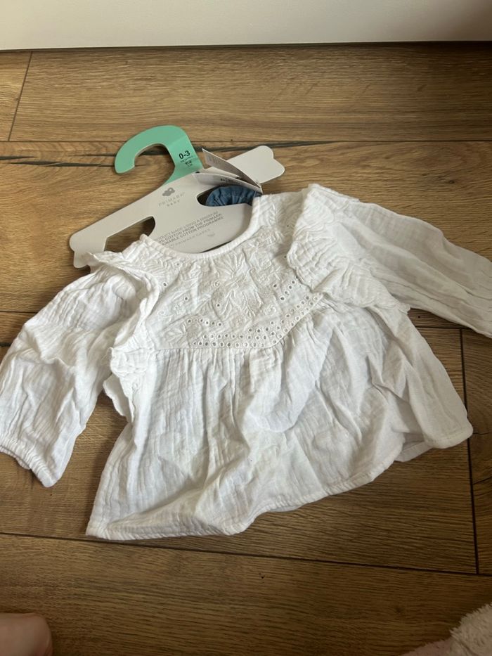 Ensemble blouse + short + chaussure - photo numéro 2