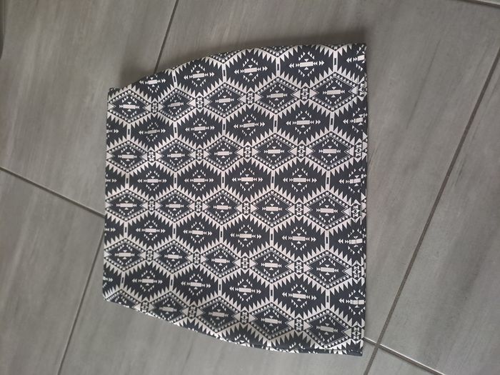 Jupe courte noir blanche MIM Taille M - photo numéro 8