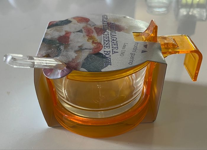 Accessoires italien distributeur de parmesan 🇮🇹 🧀