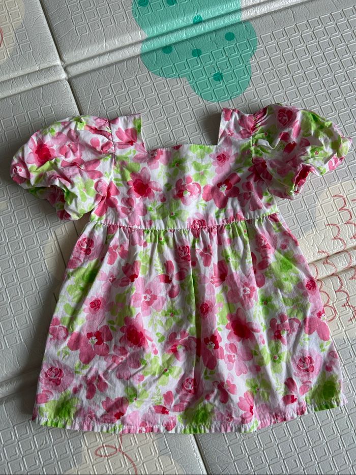 Robe à fleurs - photo numéro 2