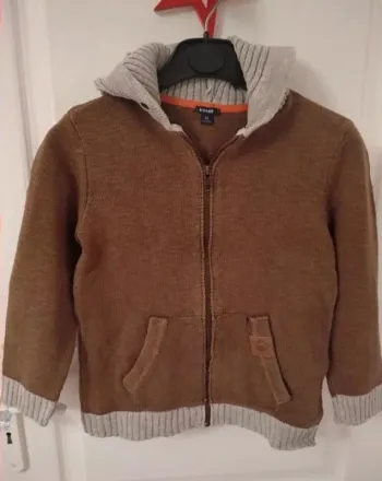 Gilet en maille  zippé