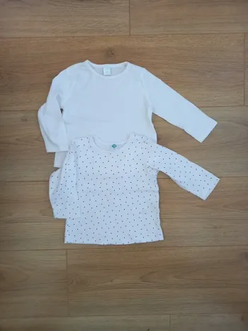 Lot de 2 hauts blancs manches longues