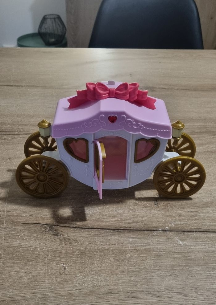 Le carrosse royal de Sylvanian - photo numéro 2