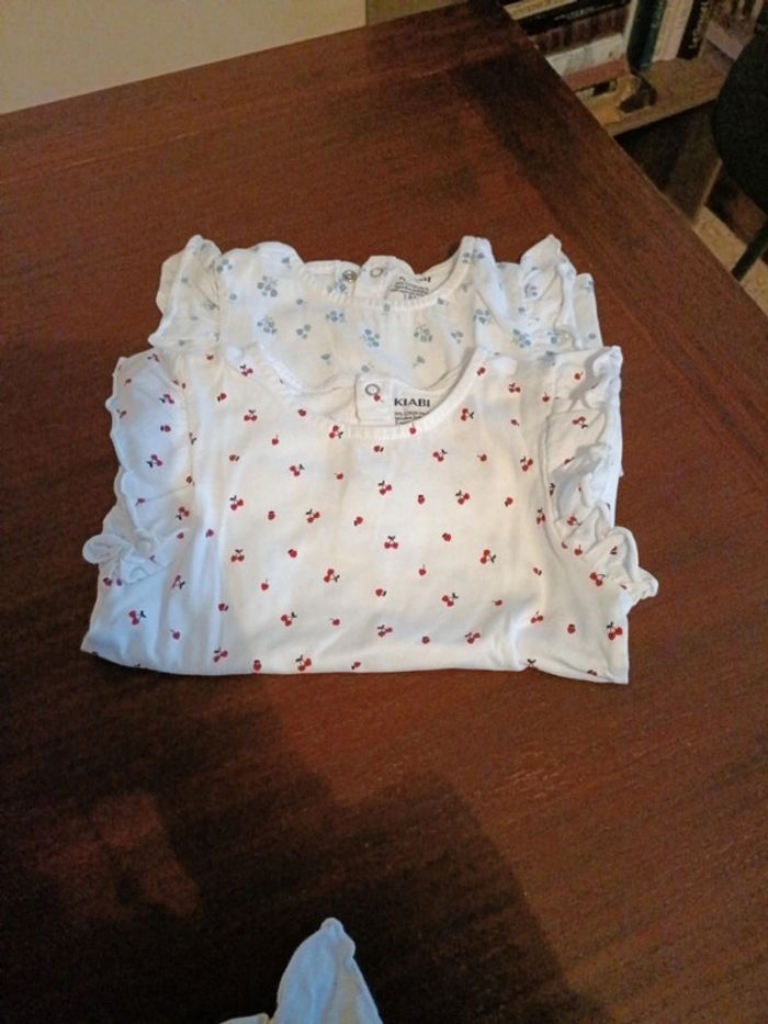 Lot 2 t-shirt 18mois