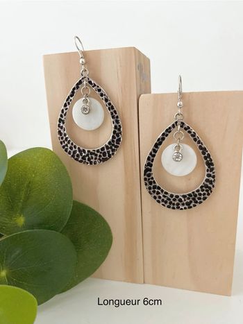 Superbes Boucles d’oreilles - Forme goutte 💧 - Noir & Argenté - Neuves