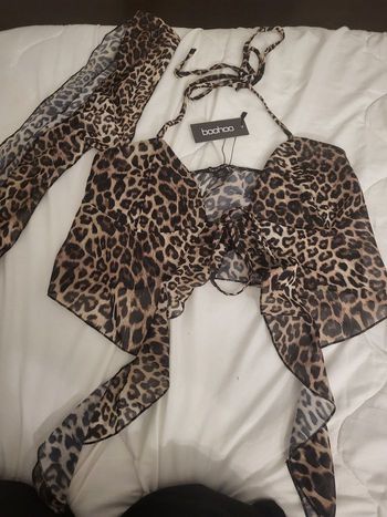 Lot 8 articles Boohoo T36