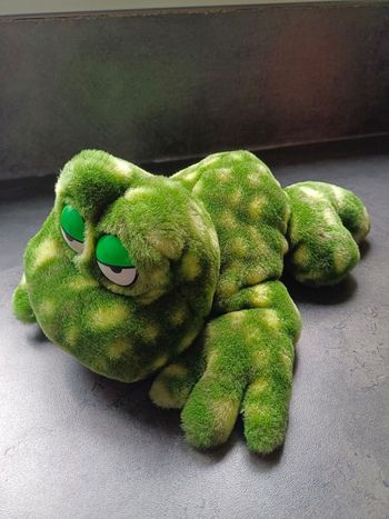 Peluche grenouille neuve