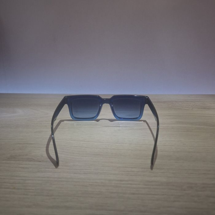 Lunettes de Soleil Noirs Bleu - Y2K Vintage 90s-2000s - Unisexe Sunglasses - Verres teintés noir bleuté - photo numéro 2