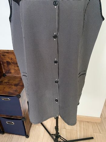 Haut sans manches chic noir & motif pied-de-poule – Taille 50 – Élégant & confortable 