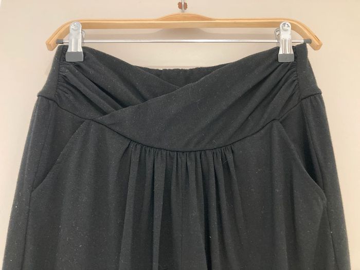 Pantalon noir - photo numéro 3