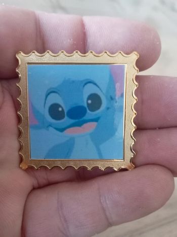 Lingots stitch 100 disney en forme de timbre